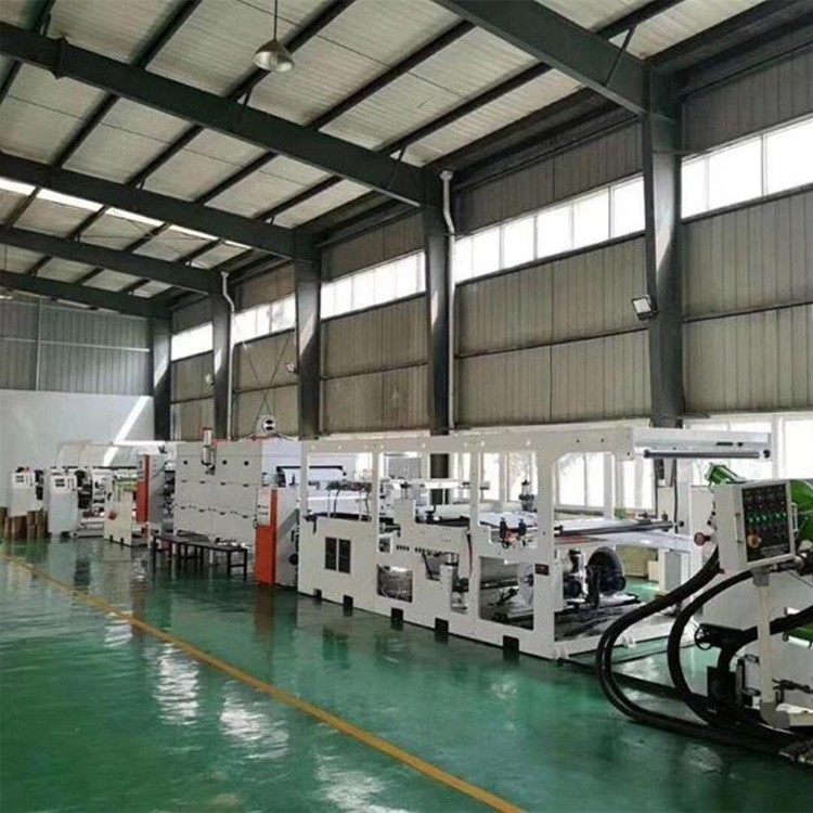 800 kg/h PET 双螺杆片材线出口韩国顺利验收