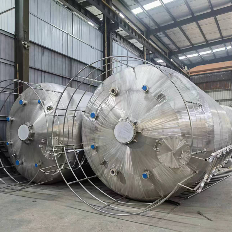 不锈钢衬塑储罐 严格执行生产标准