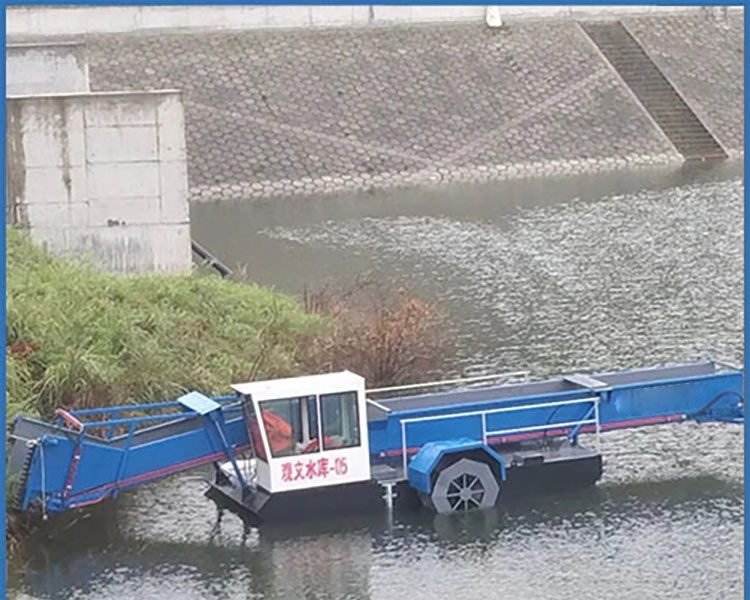 Garbage Recovery Vessel - Flexible Operation