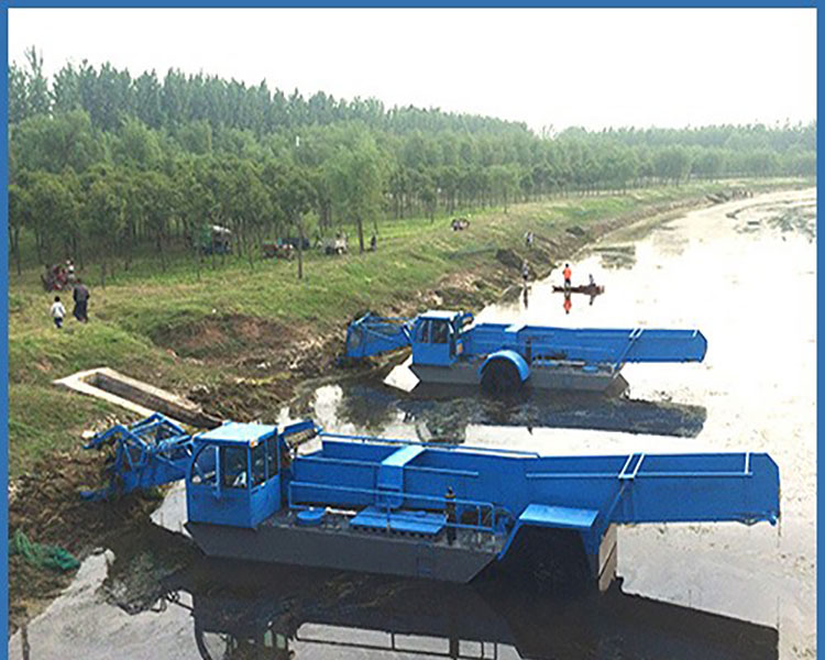 Aquatic Plant Harvesting Boat, Reinforced Material