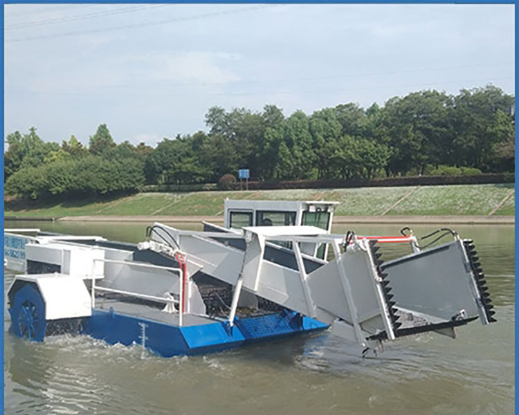 Water Surface Mowing Boat - Stable Structure, Salvage Boat, On-Site Commissioning Available