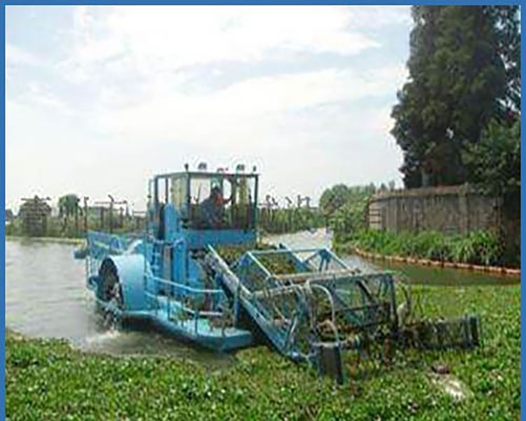 Auto-Trimming Boat | River Cleaning Vessel