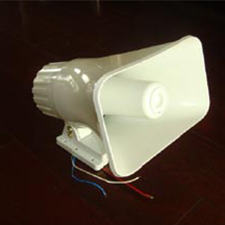 号角式扬声器