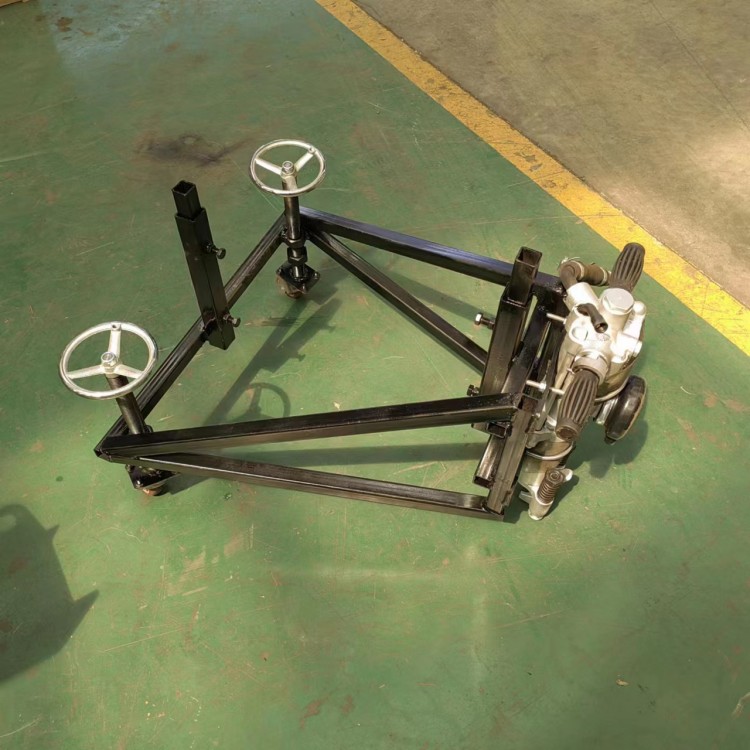 水泥地面剔凿打毛机箱梁地面手推拉毛机凿岩机改装三角架凿毛机