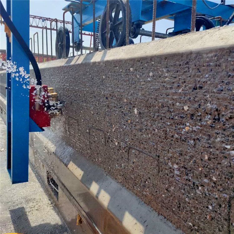 自动喷淋混凝土打毛机 箱梁龙门架空心板凿毛机剔凿机