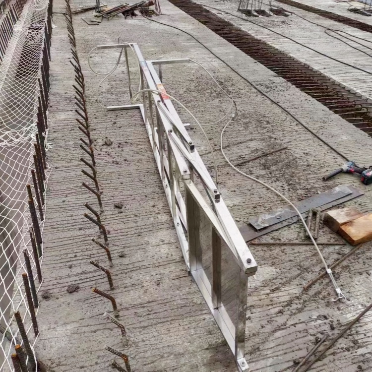 Collapsible Scaffolding Basket for Wet Joint Construction, 2000*700*600MM