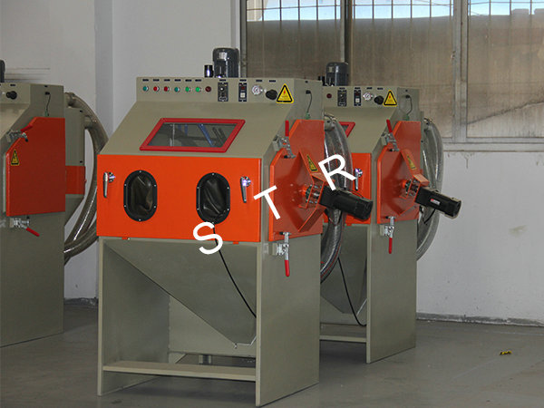 滚筒式自动喷砂机