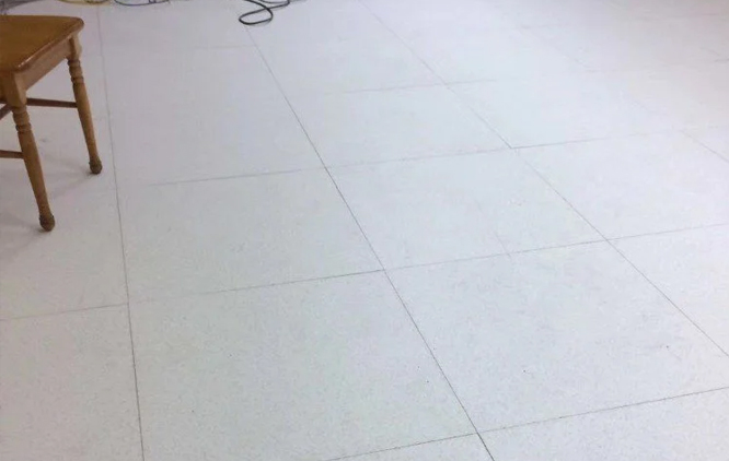 耐磨全钢无边防静电地板