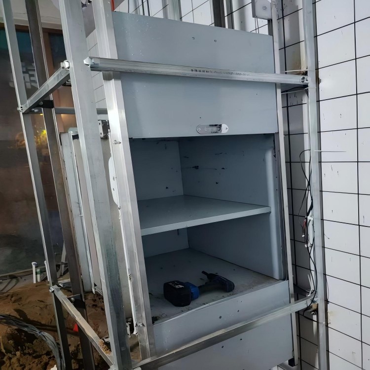 如何调整轿门关不严