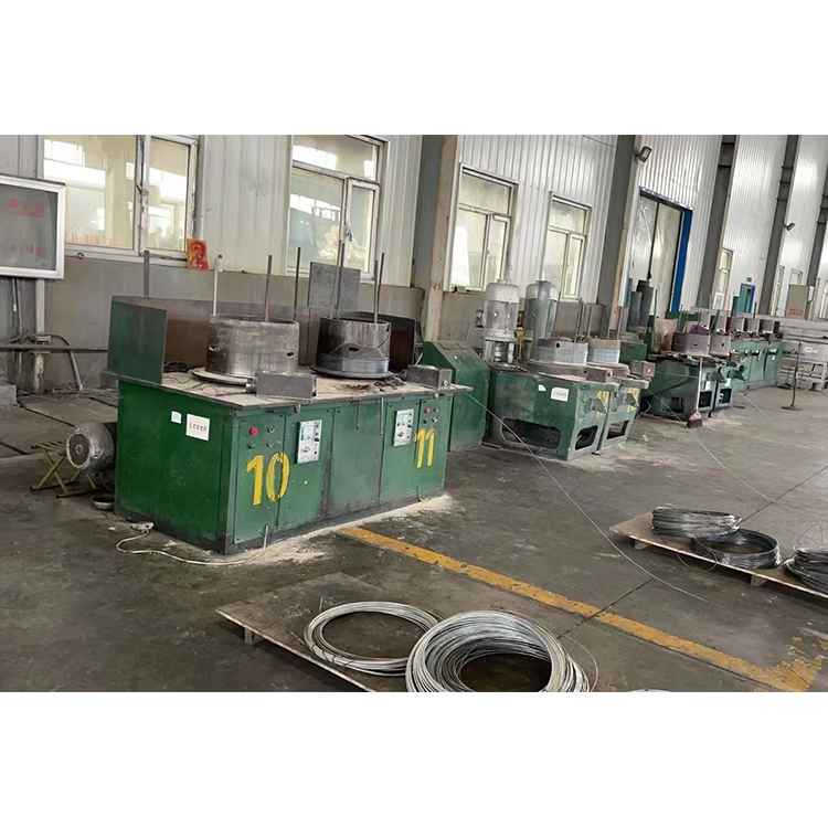 厂房内部工作环境