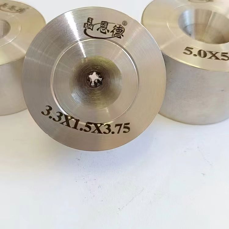 Special-shaped wire drawing die