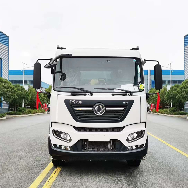 东风天锦纯电动洗扫车