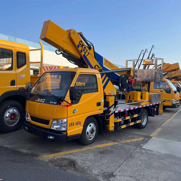 27米江铃伸缩臂高空作业车