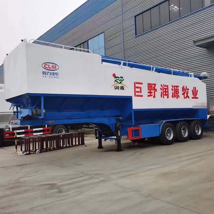 11米半挂饲料车