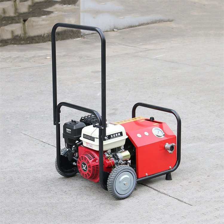 高揚(yáng)程森林消防泵JBQ40/0.6高壓機(jī)動(dòng)泵手推式滅火泵