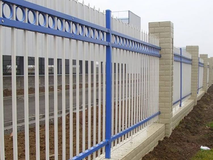 锌钢护栏 使用寿命长