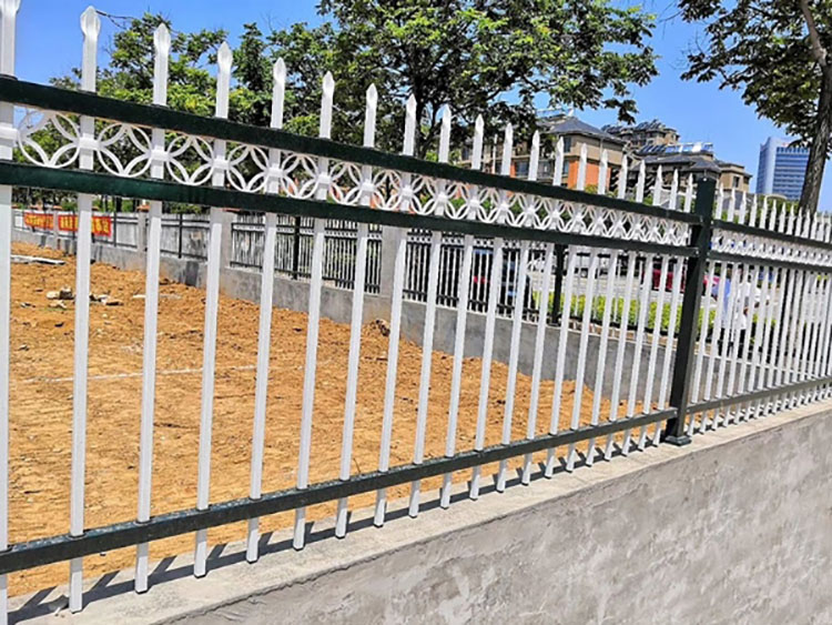 Galvanized Steel Fencing - River Protection Galvanized Steel Mesh Fencing