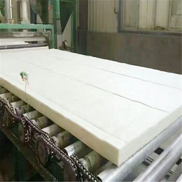 硅酸铝针刺毯车间展示