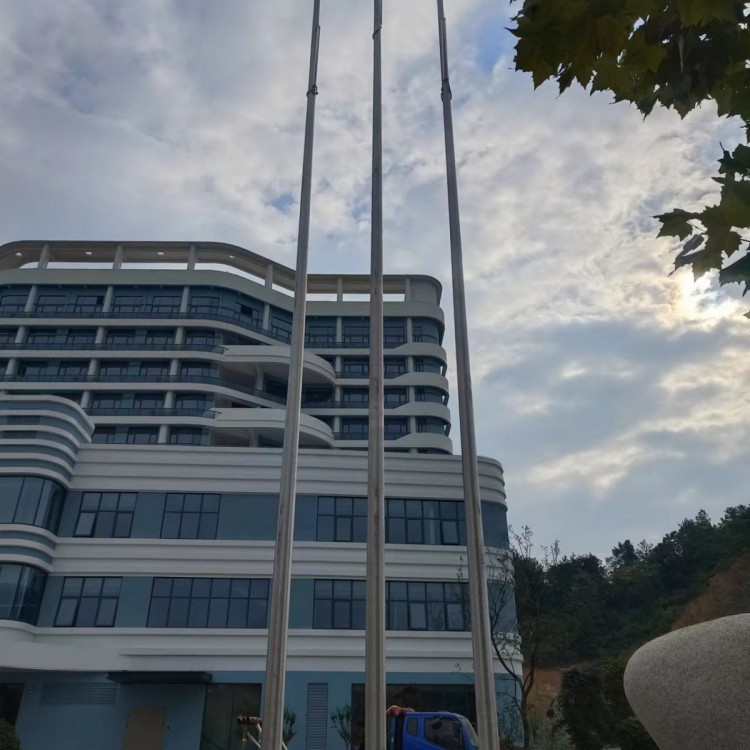 欽州內置式手動電動一體旗桿欽州戶外廣告錐形不銹鋼旗桿