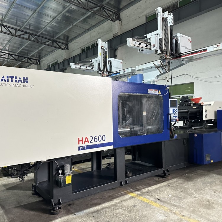 PET塑料注塑机