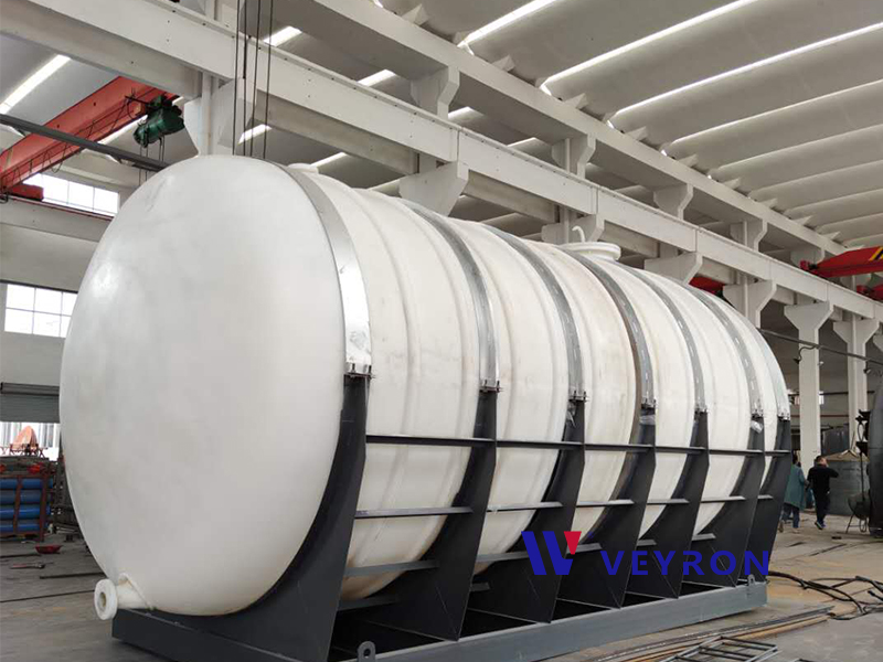 卧式30立方PE碱罐