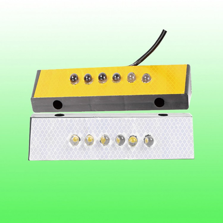 隧道有源轮廓灯图常亮led轮廓标控制器厂家