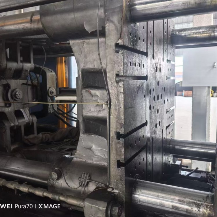 转让600吨注塑机大胶量5500克二手注塑机海翔