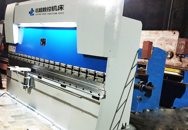 液压板料折弯机折弯机WE67Y-125/4000