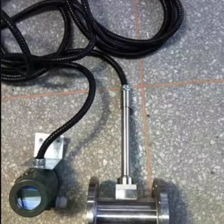 分体式涡街流量计 双排液晶显示 软线连接
