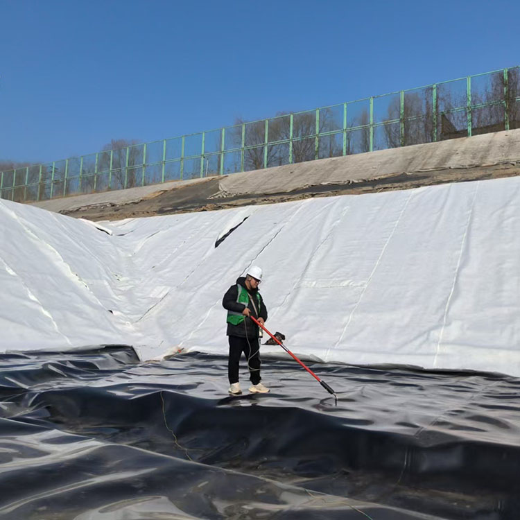 污水池防渗膜渗漏检测