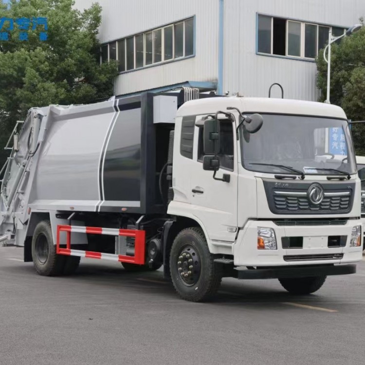 压缩垃圾车 包上牌上户 包送车 操作方便带自卸功能