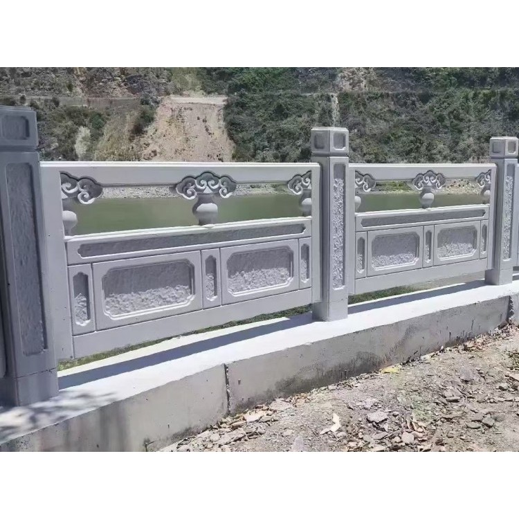 1.8米仿石如意护栏