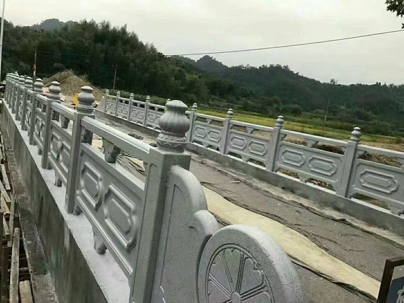 1.8米仿石如意护栏