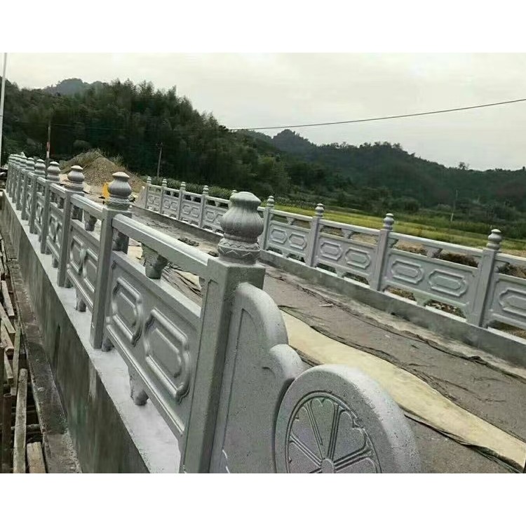 1.8米仿石如意护栏