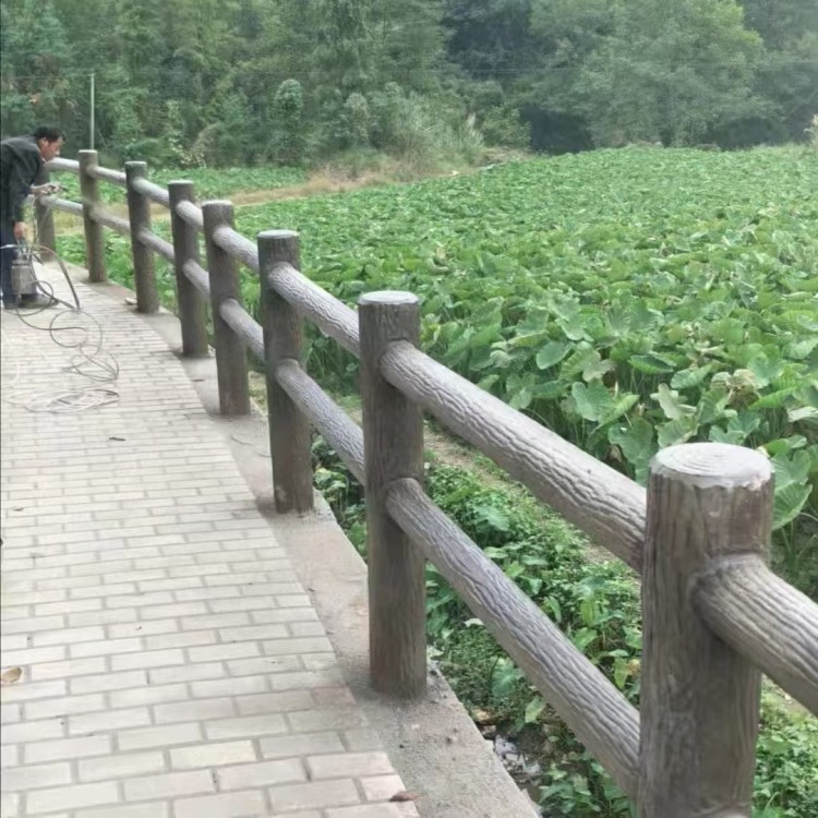 1.5米仿树皮二扶手护栏