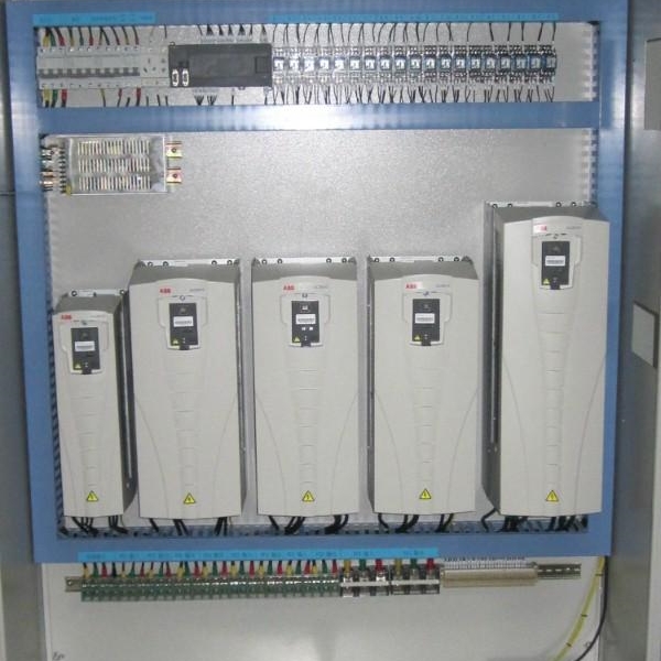 恒压变频控制系统 风机水泵型注塑机电流型变频器V/F控制