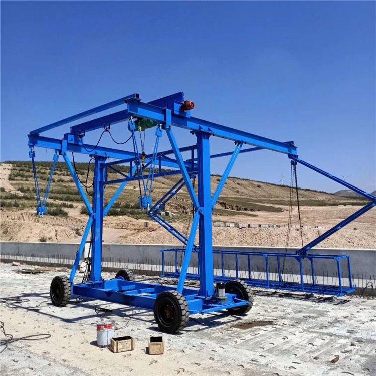 电动遥控升降竖梯 带配重箱2吨防撞墙模板台车厂家