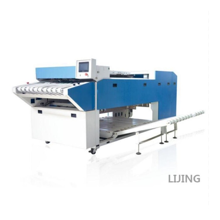 GZLIJING大型酒店洗衣房用自动毛巾折叠机设备