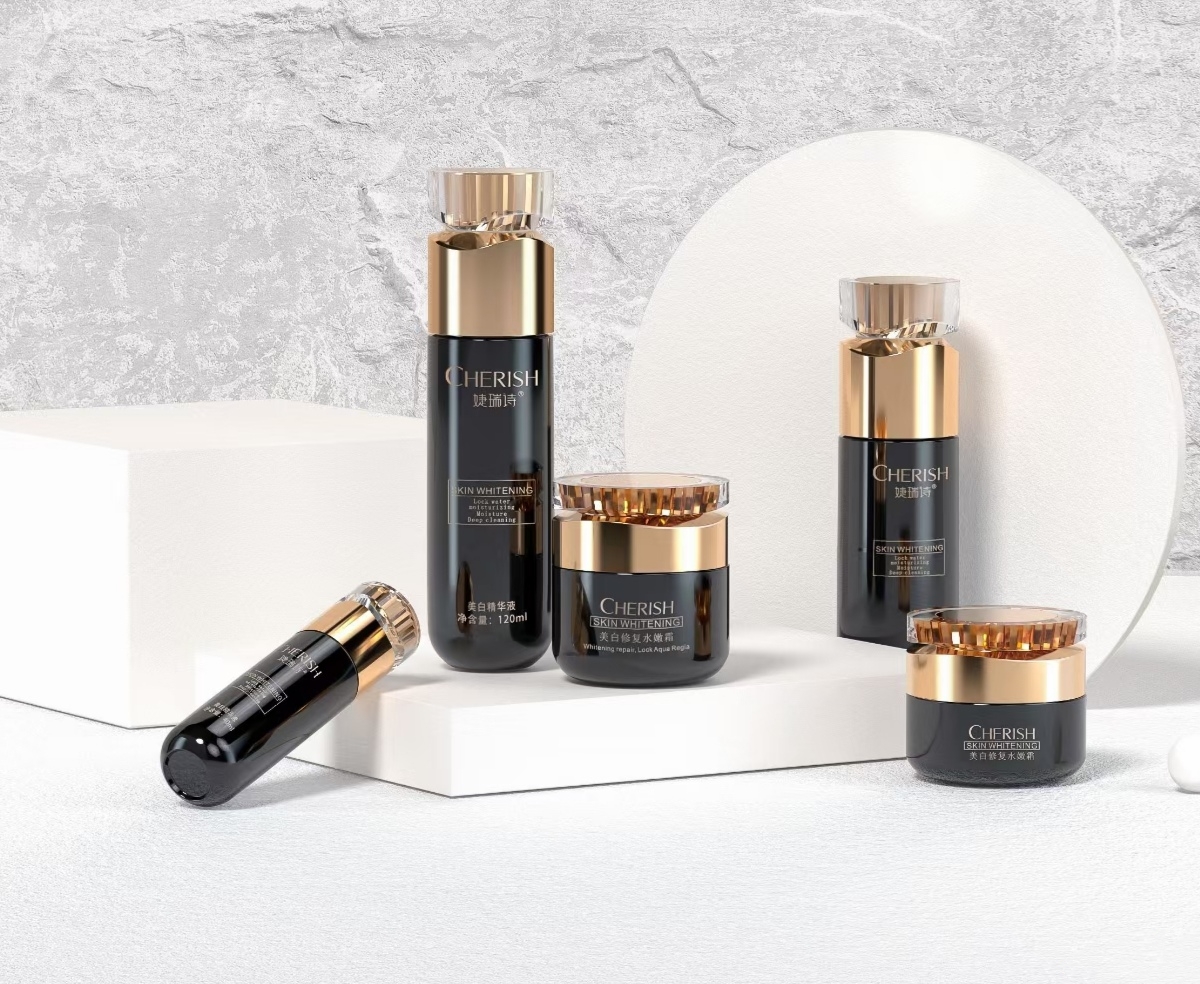 化妆品套装膏霜瓶加工厂家