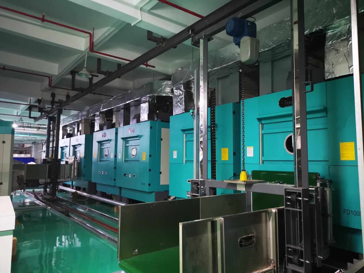 GZLIJING 酒店10舱隧道式洗衣龙生产厂家