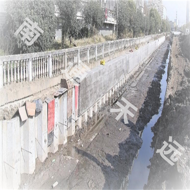 河道水泥桩1