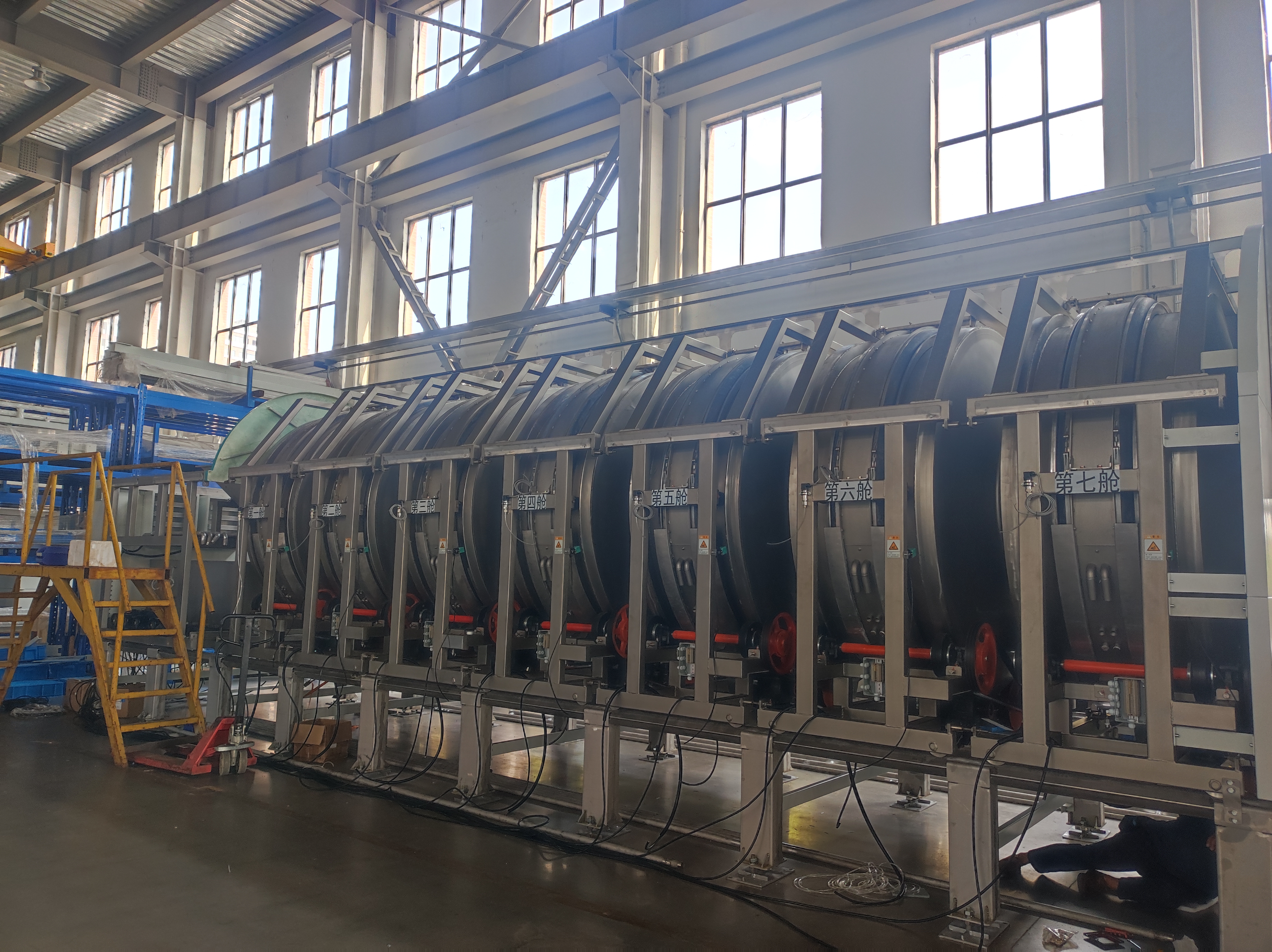 GZLIJING 洗涤厂用6舱压榨式洗衣龙