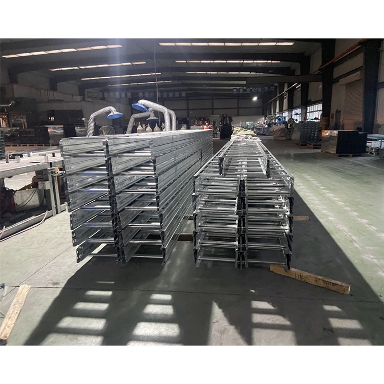 大跨距电缆桥架