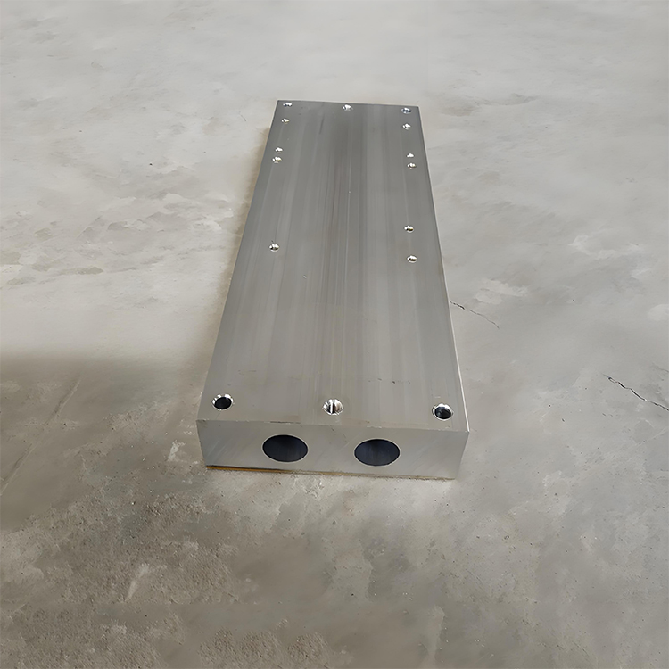 Water-cooled heat sink