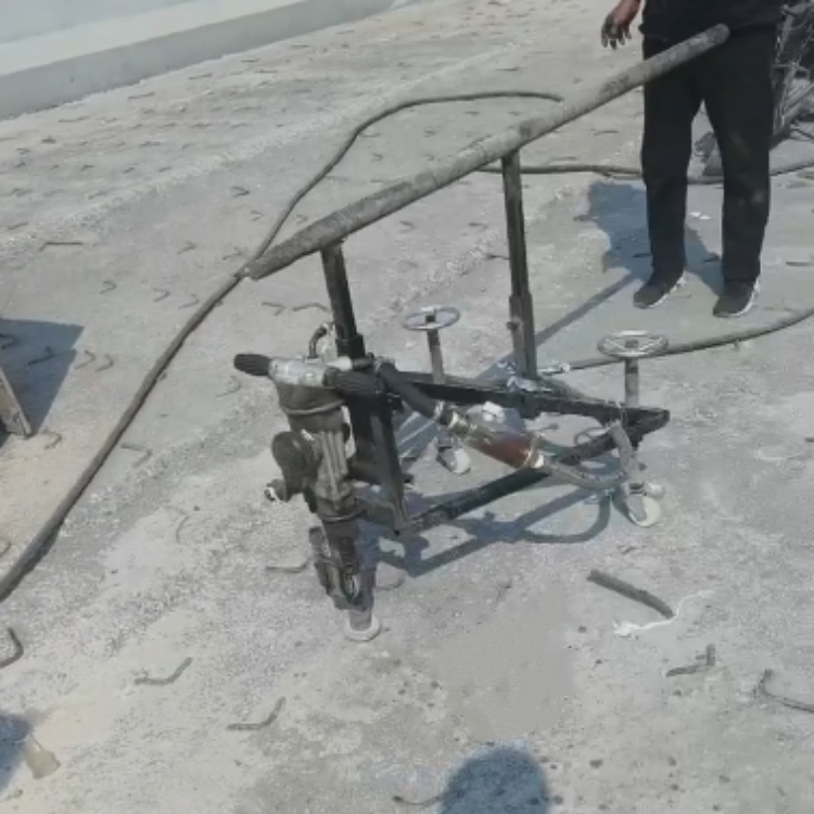 12尖10公分凿毛头 合金钻头三角架凿毛机 手推打毛机