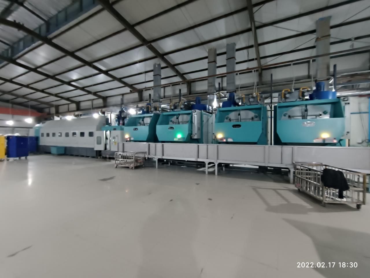 GZLIJING 酒店用大型洗涤设备4舱隧道式洗衣龙