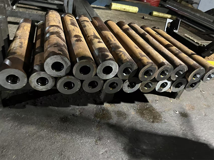 实心管子深孔加工,加工定制,现货批发,厚壁无缝钢管