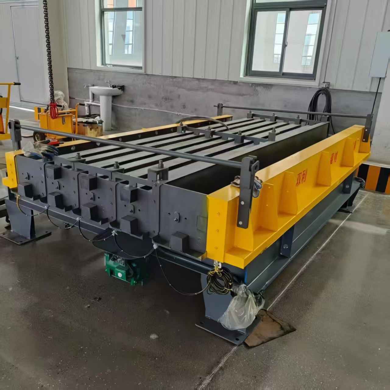 模具液压开模围墙立柱机