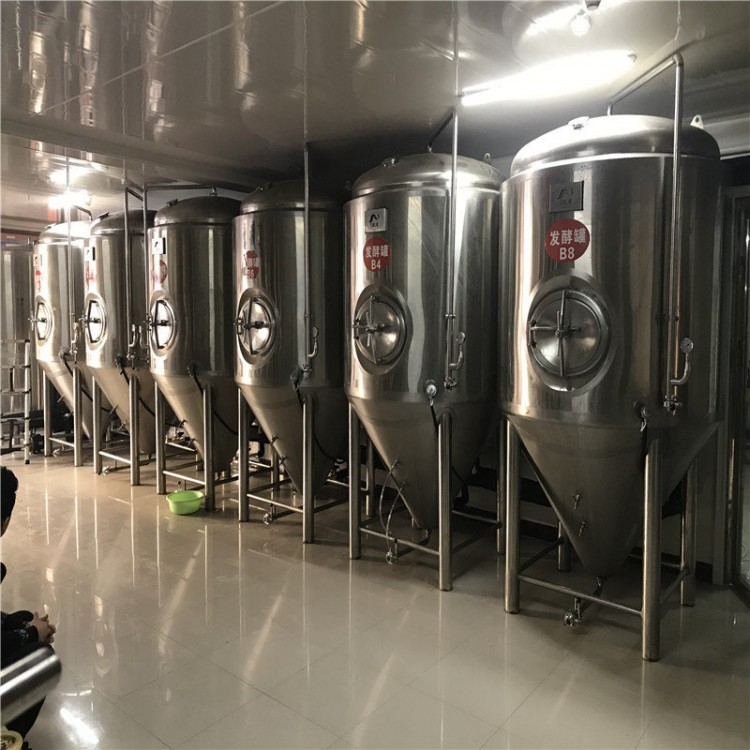 供应辽宁地区的精酿啤酒设备厂家 餐饮500升啤酒设备
