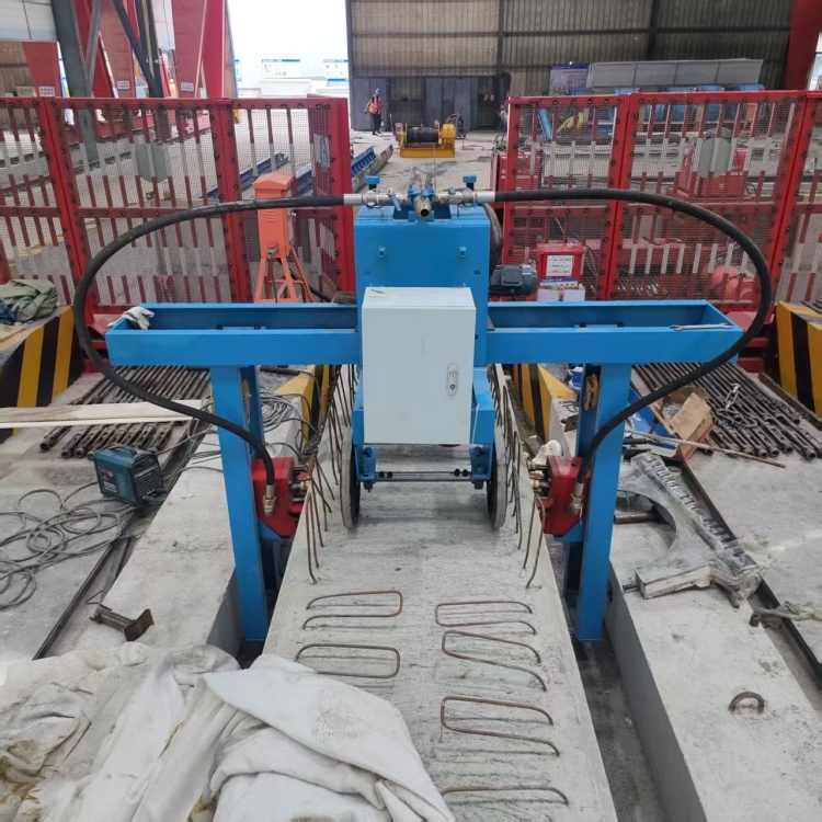 单边梁全自动凿毛机 剔凿拉毛一体机 加强合金钻头